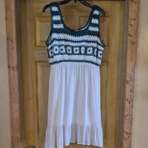 Ana & Rose Green and White Crochet Sleeveless Dress With Gauzy Lined Skirt XL Xl